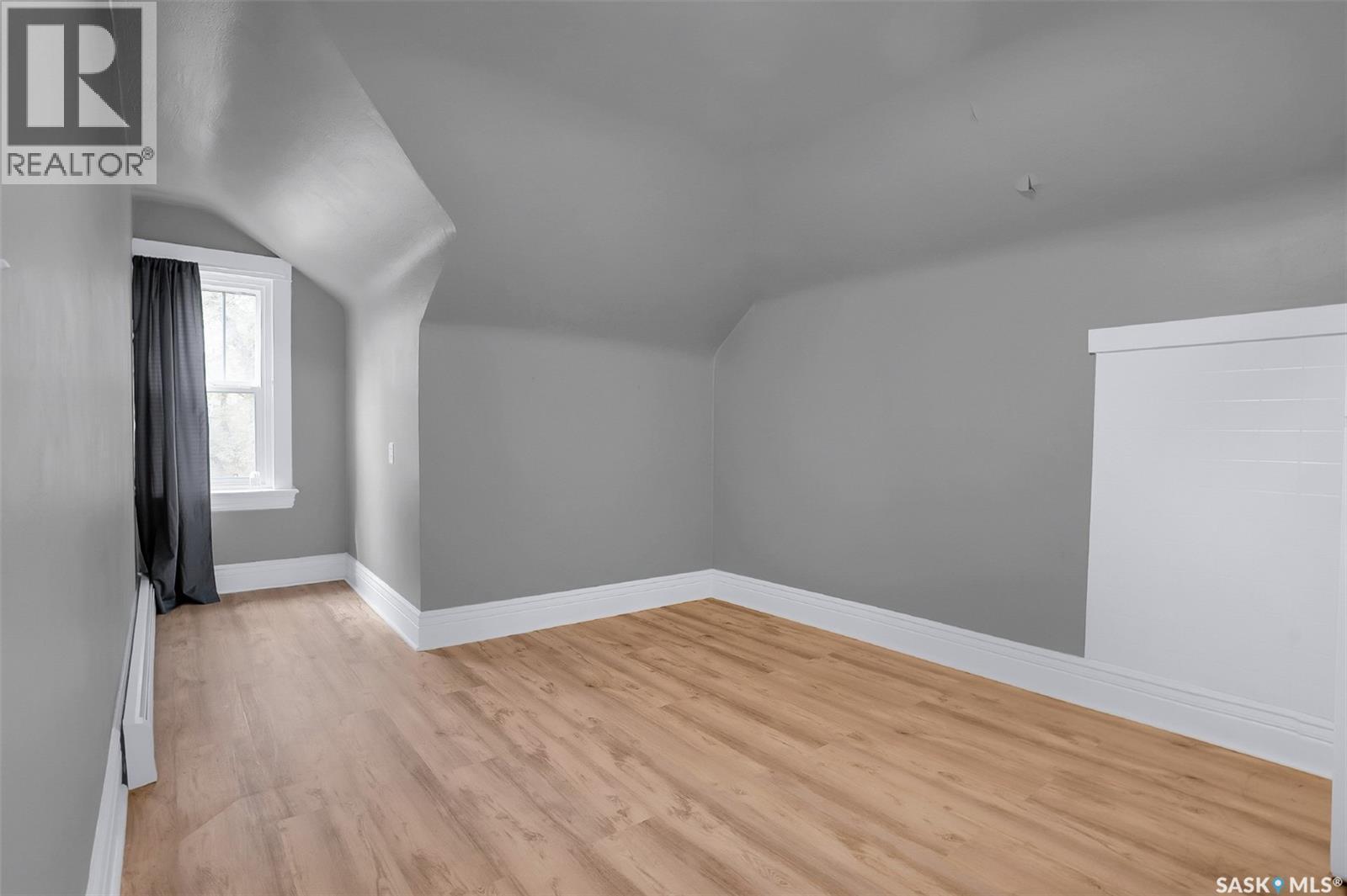 214 29Th Street W, Saskatoon, SK