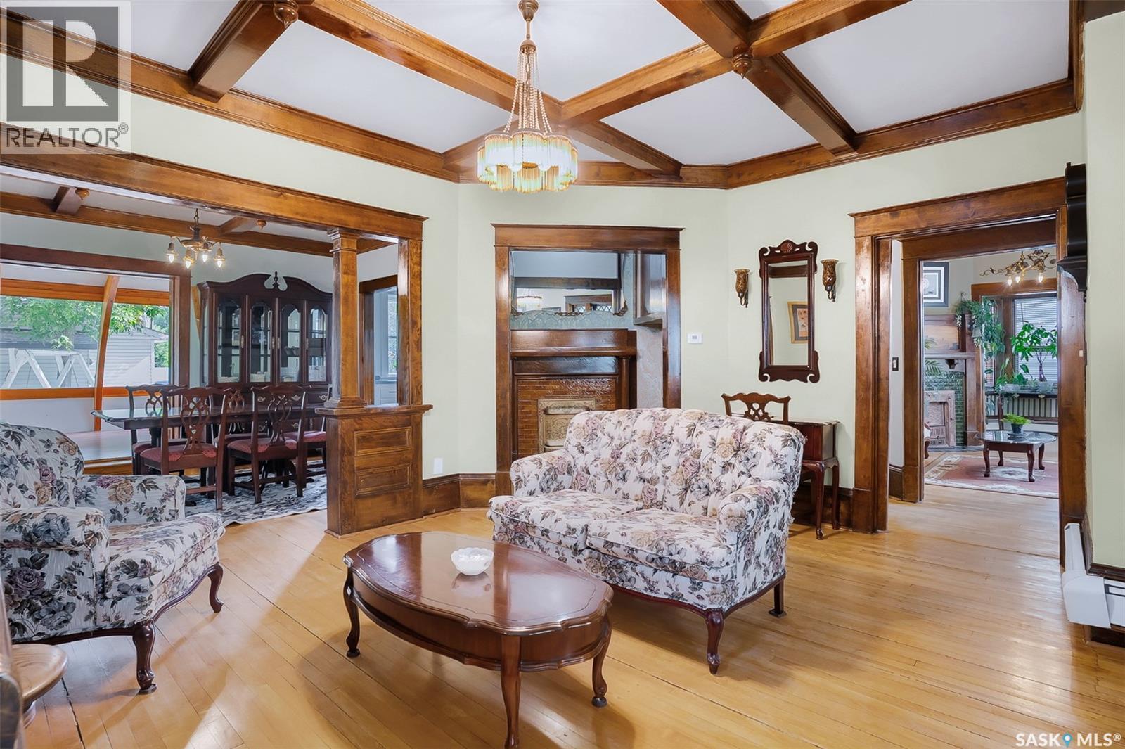 214 29Th Street W, Saskatoon, SK
