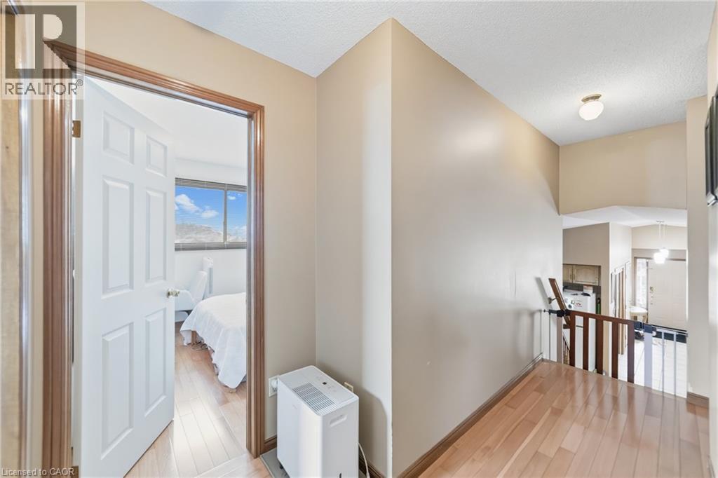 19 Sedona Court, Hamilton, ON