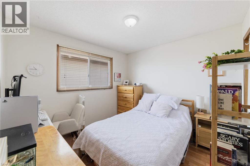 19 Sedona Court, Hamilton, ON