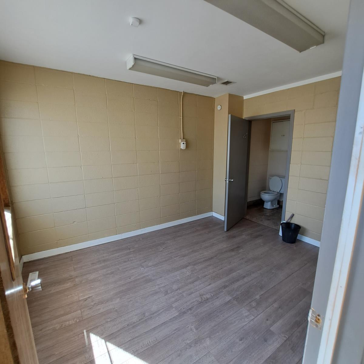 5600 103A St, Edmonton, AB