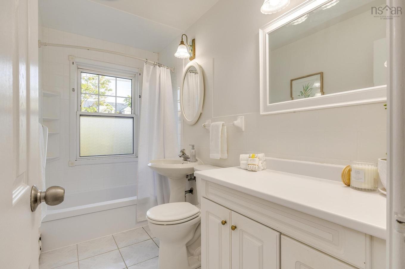 41 1510 Lilac Street, Halifax, NS