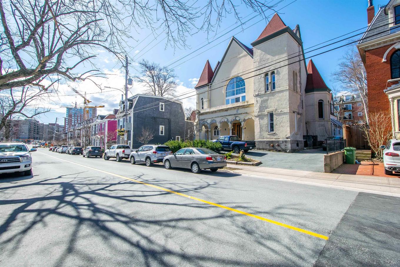 10 2128 Brunswick Street, Halifax, NS