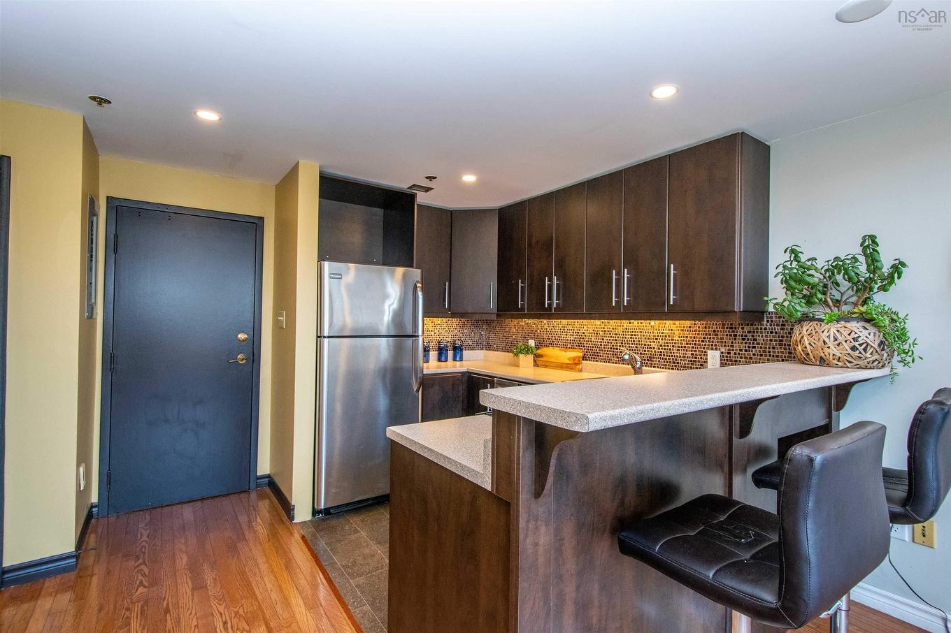 10 2128 Brunswick Street, Halifax, NS