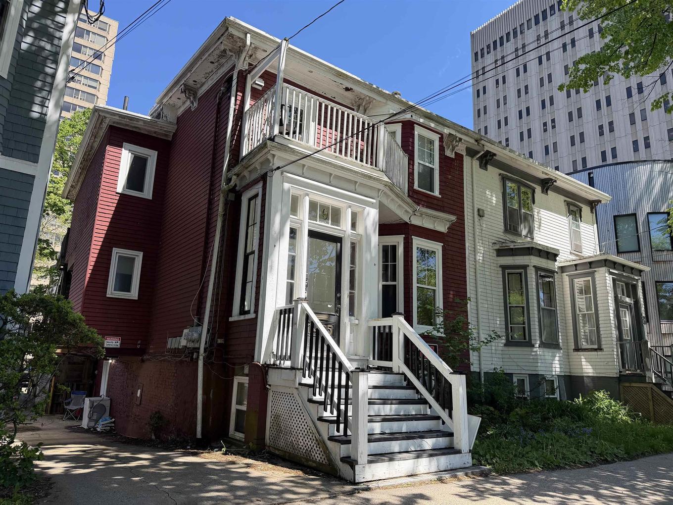 1465 Carlton Street, Halifax, NS