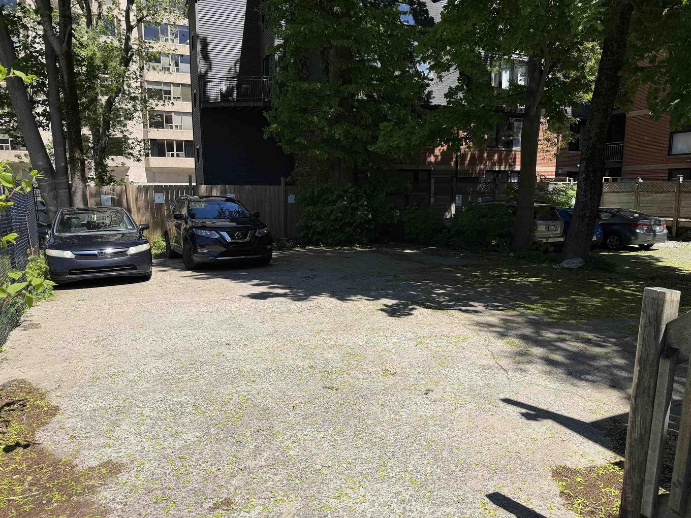 1465 Carlton Street, Halifax, NS