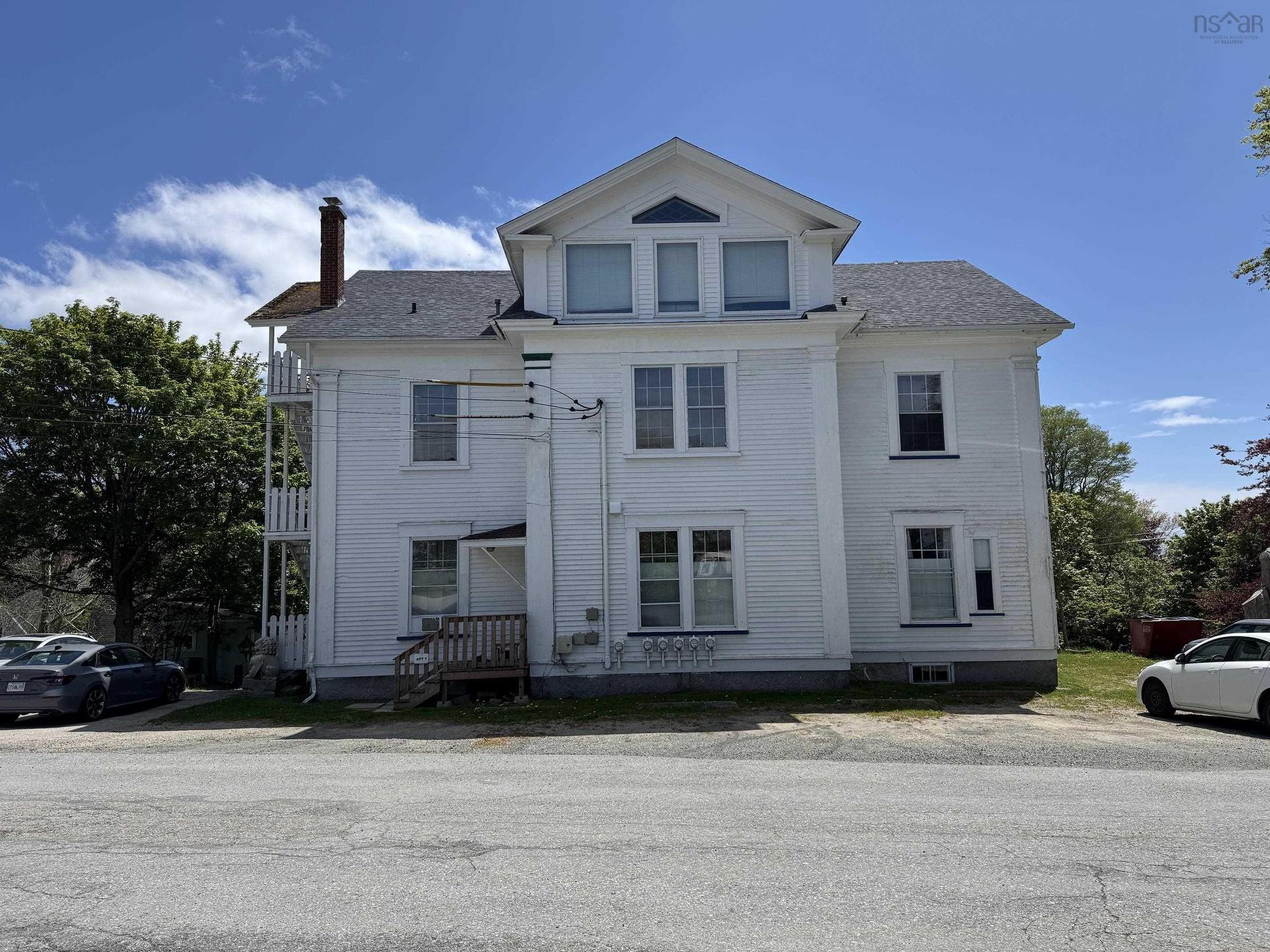 6 Chipman Lane, Yarmouth, NS