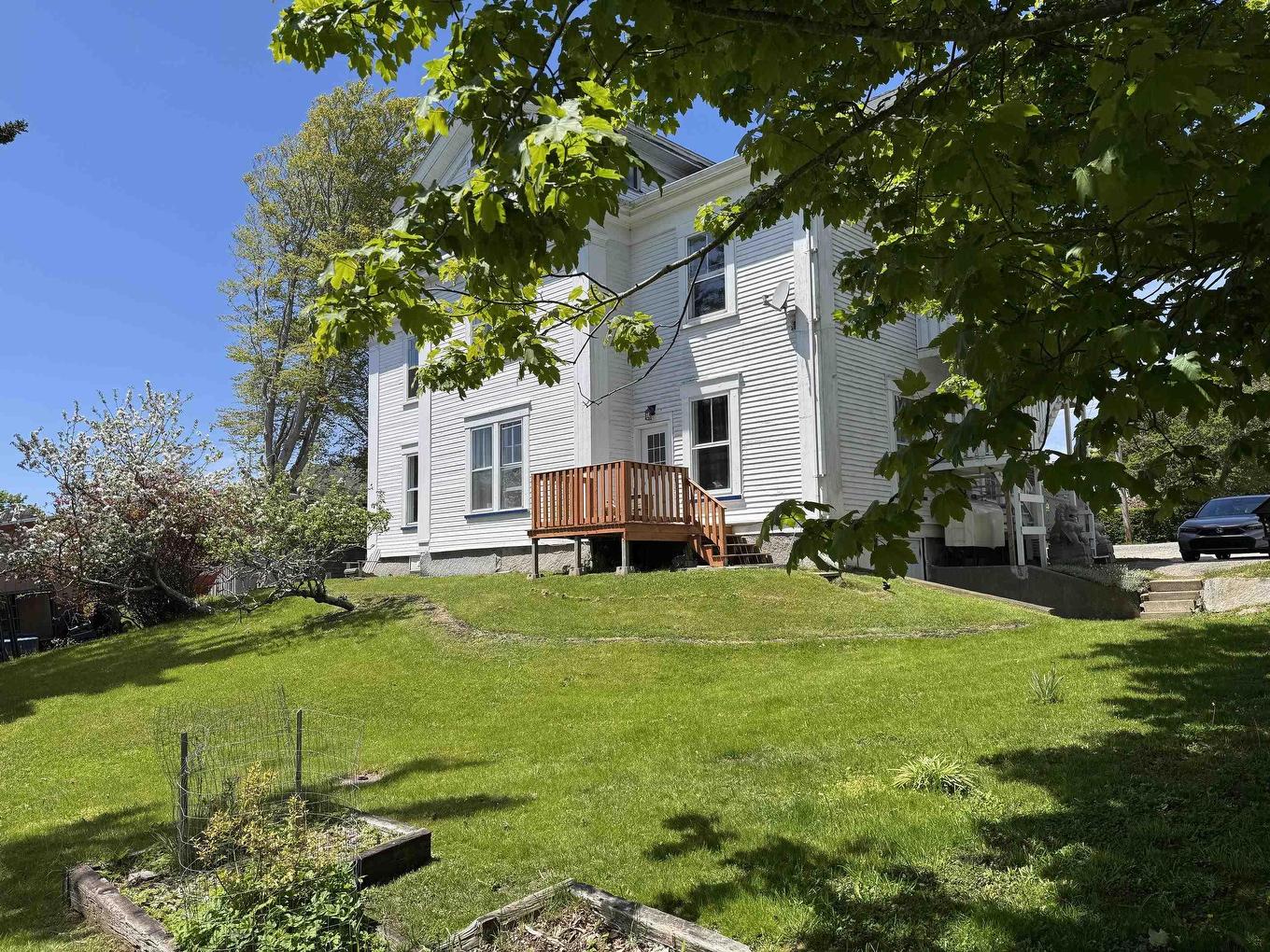 6 Chipman Lane, Yarmouth, NS