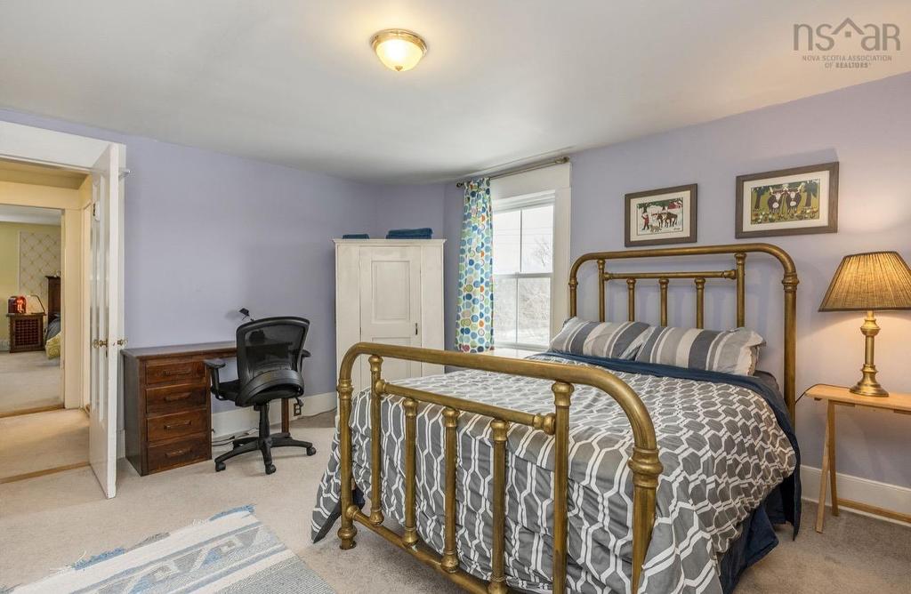 10352 1 Highway, Paradise, NS