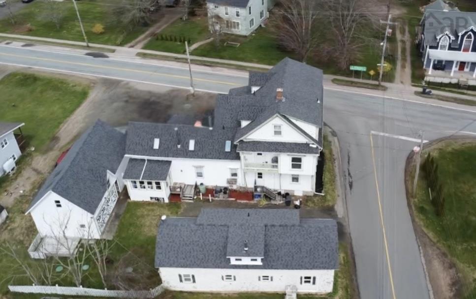 10352 1 Highway, Paradise, NS