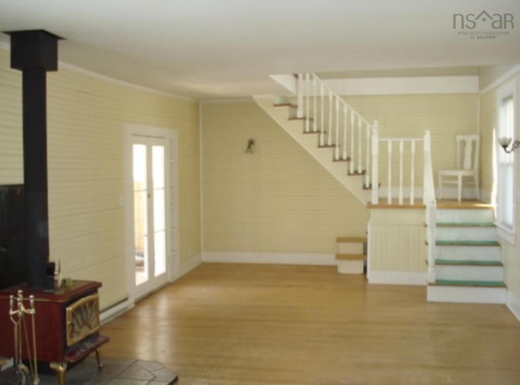 10352 1 Highway, Paradise, NS