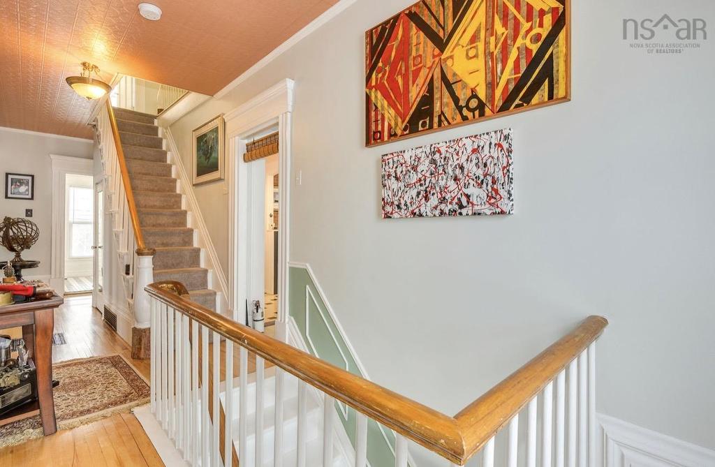 10352 1 Highway, Paradise, NS