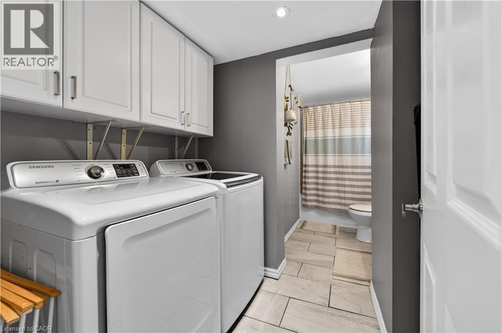 30 Cambridge Avenue, Hamilton, ON