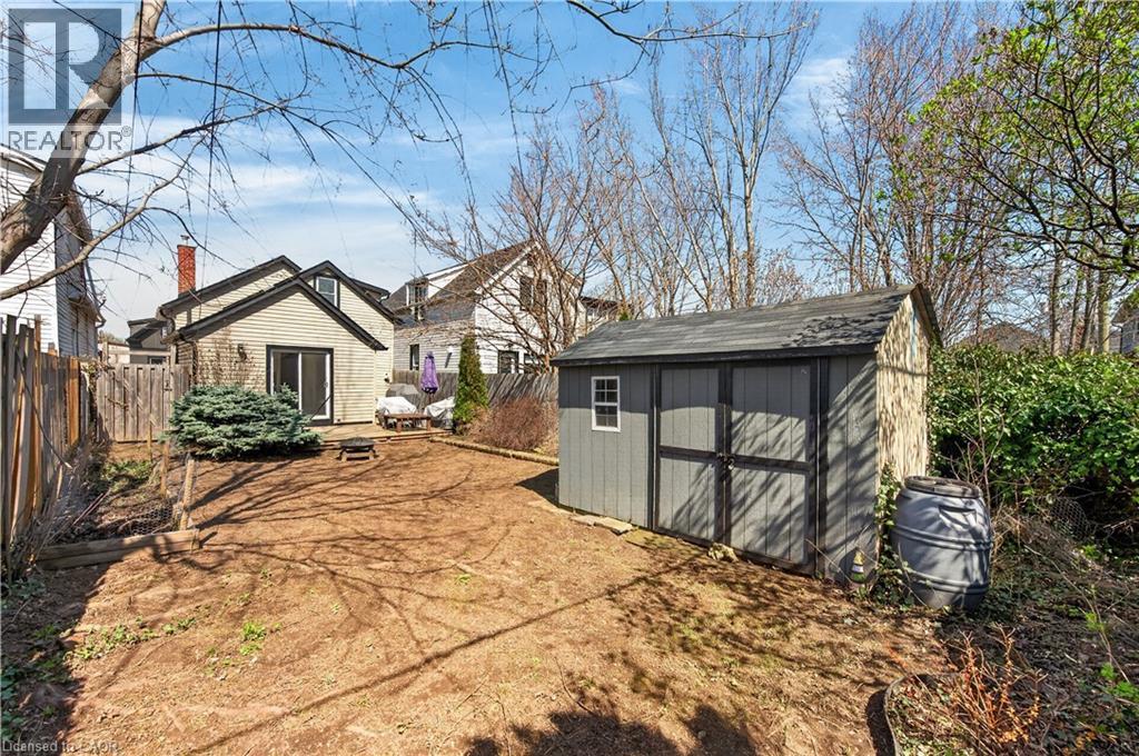30 Cambridge Avenue, Hamilton, ON