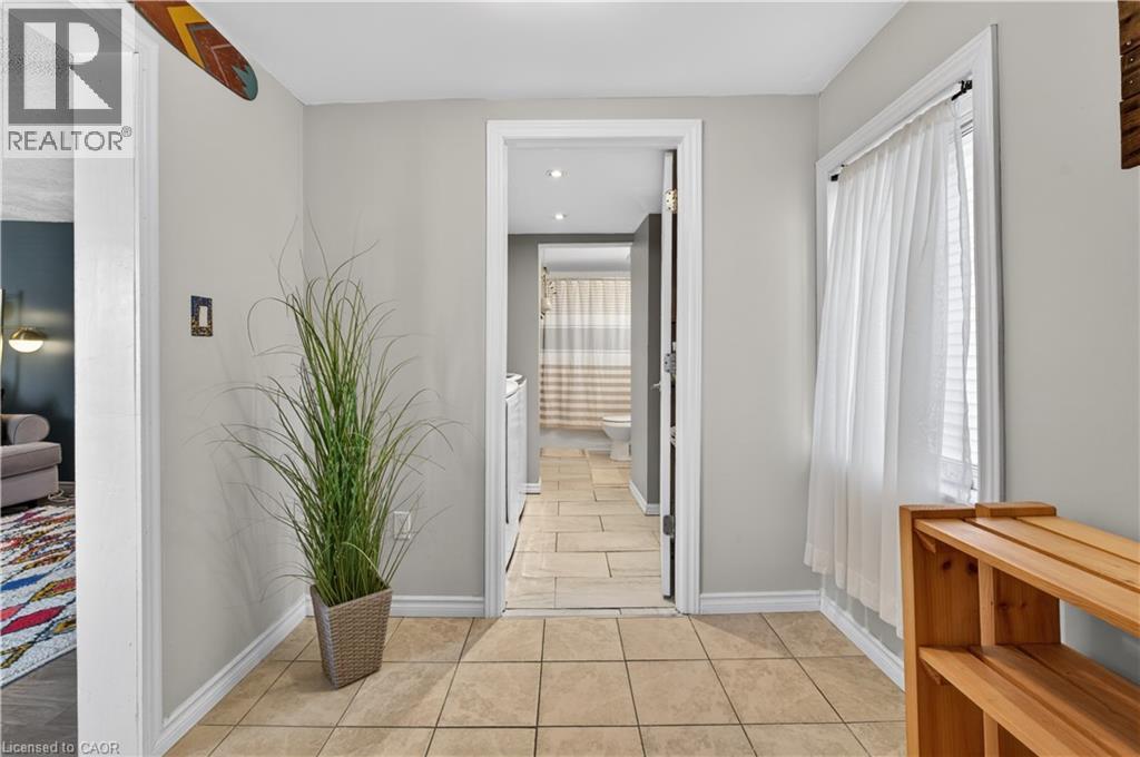 30 Cambridge Avenue, Hamilton, ON