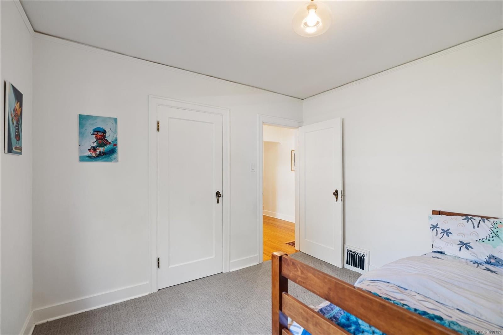 1166 Transit Rd, Oak Bay, BC