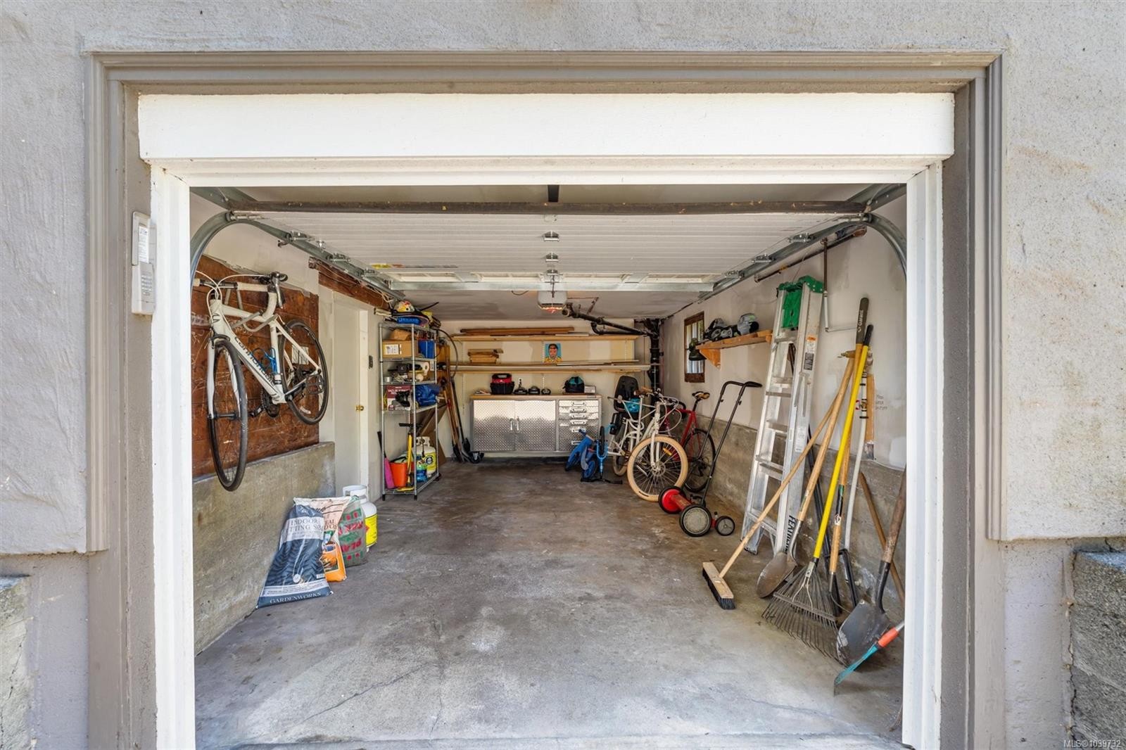 1166 Transit Rd, Oak Bay, BC