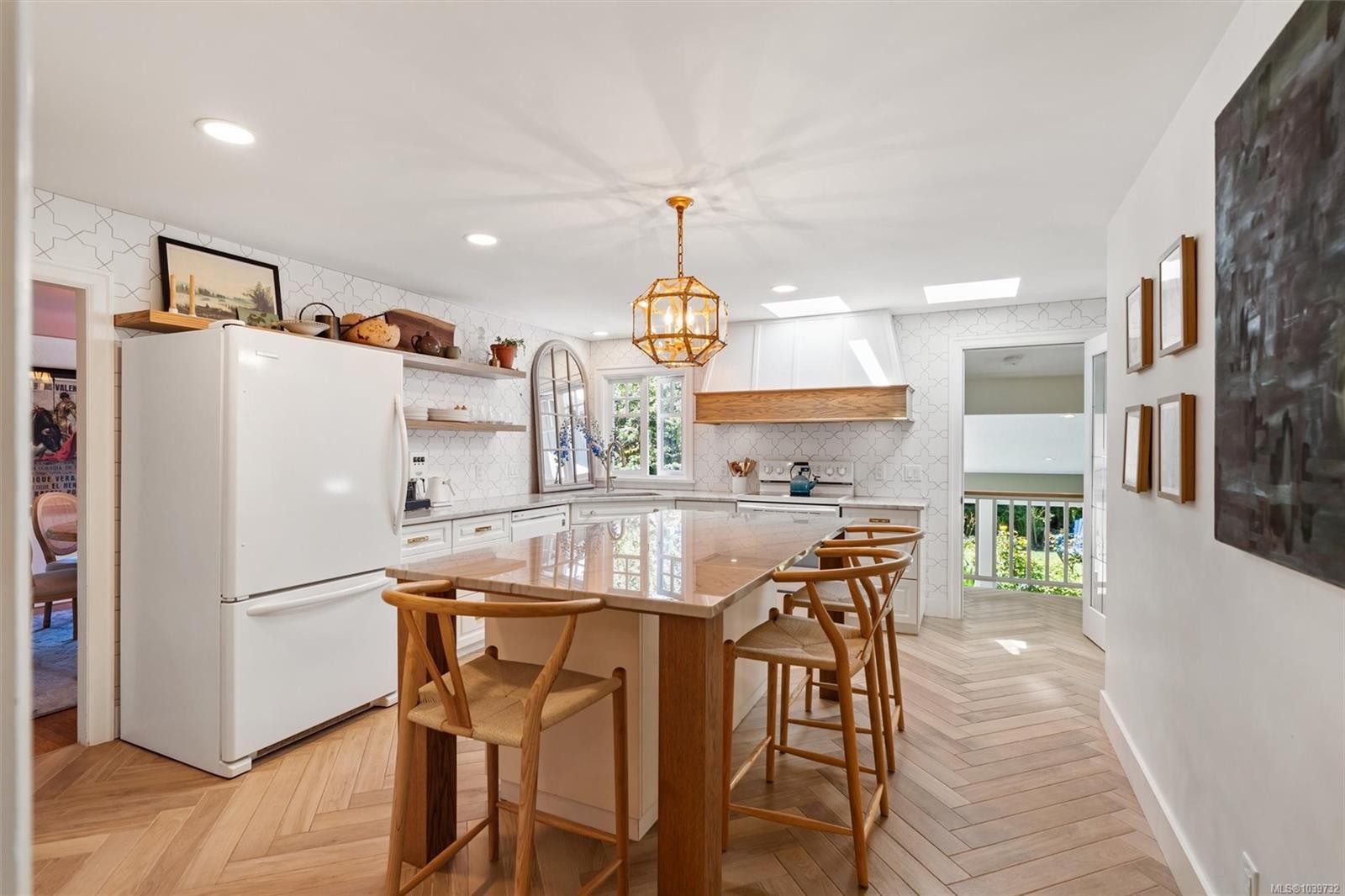 1166 Transit Rd, Oak Bay, BC