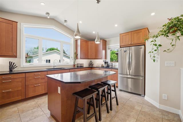 41 Frederick Ave, Winnipeg, MB