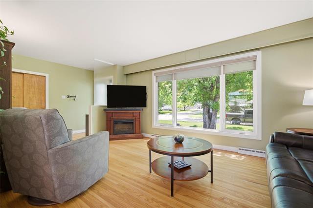 41 Frederick Ave, Winnipeg, MB