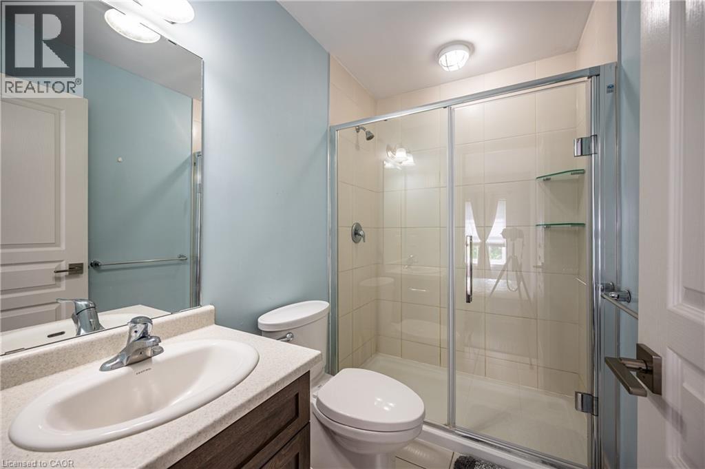 5 Whitehaven Lane, Kitchener, ON