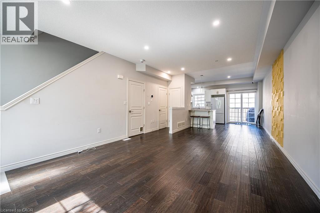 5 Whitehaven Lane, Kitchener, ON