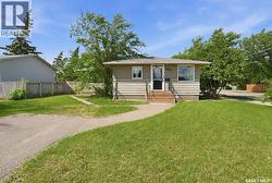202 26th STREET Battleford, SK S0M 0E0