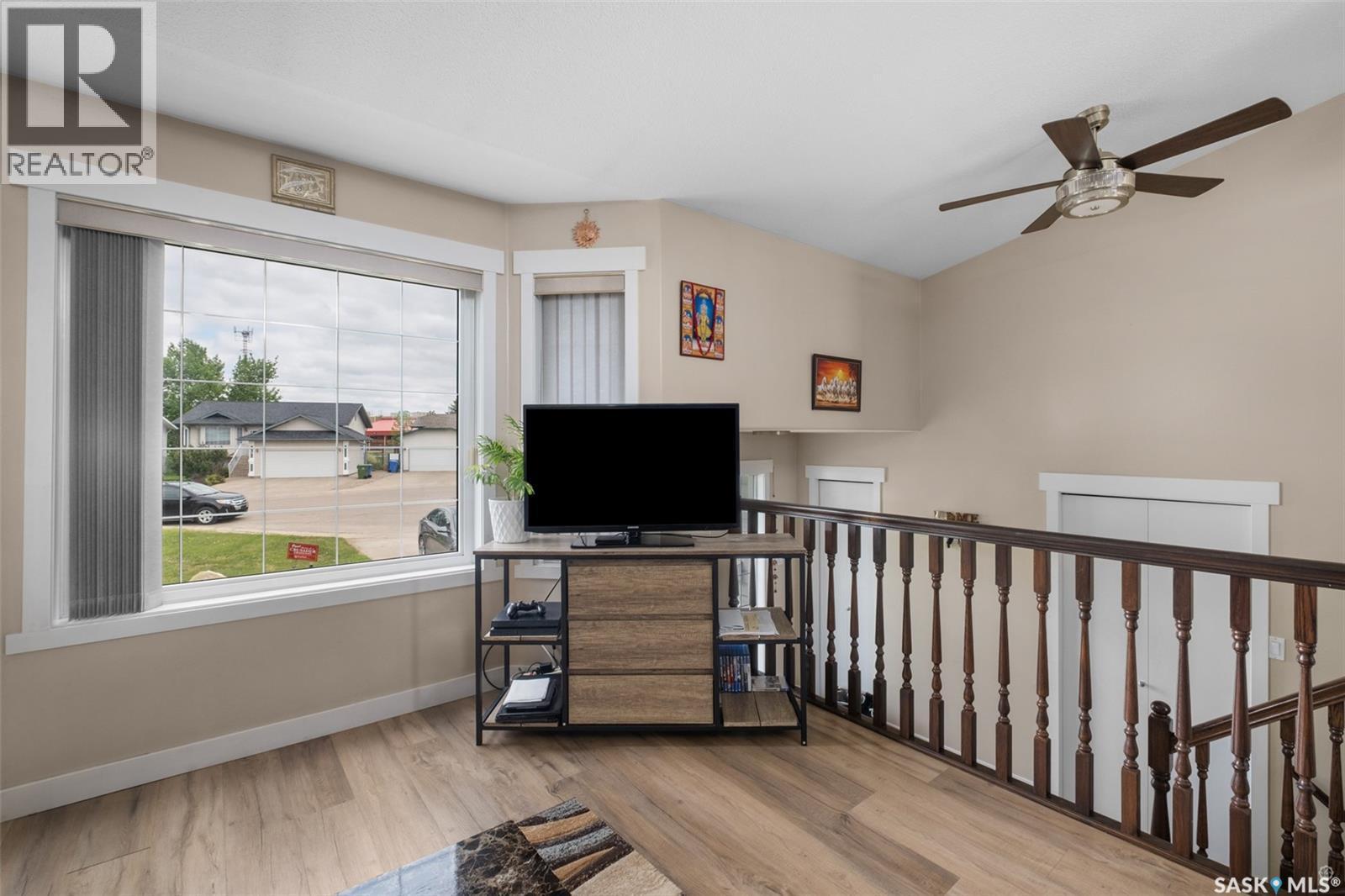 19 Mooney Place, Prince Albert, SK