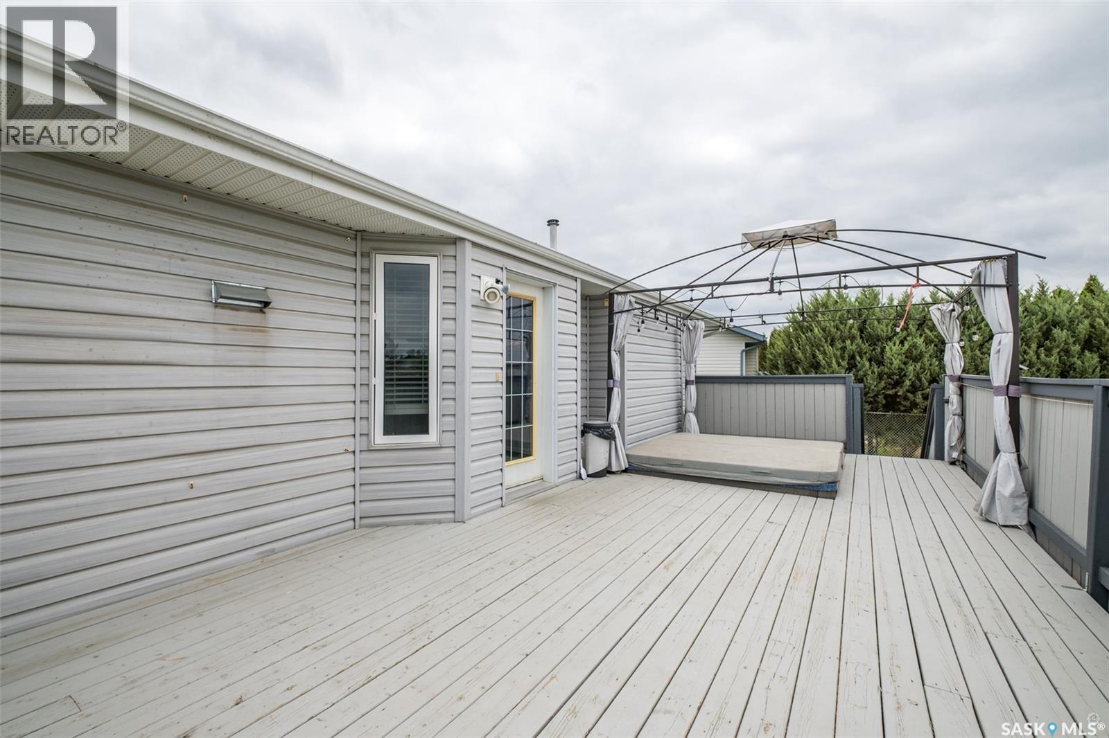 19 Mooney Place, Prince Albert, SK