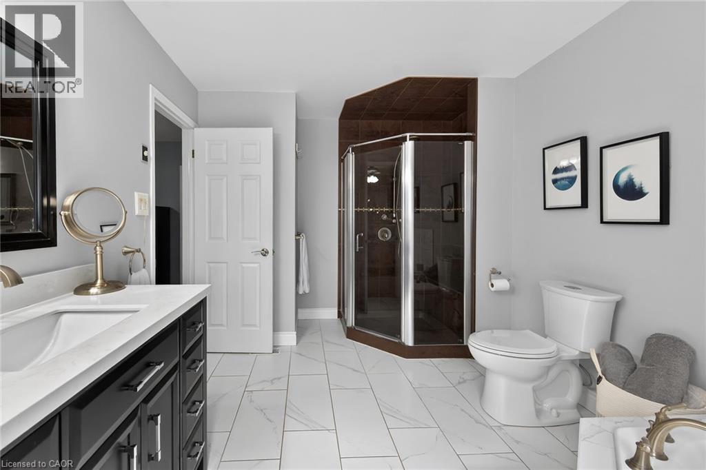 32 Symphony Place, Ancaster, ON