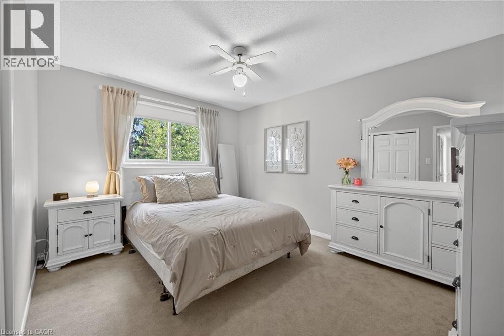 32 Symphony Place, Ancaster, ON