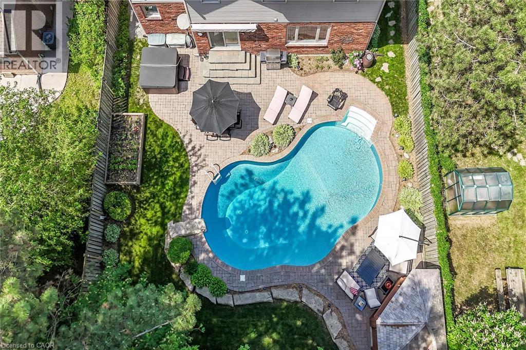 32 Symphony Place, Ancaster, ON