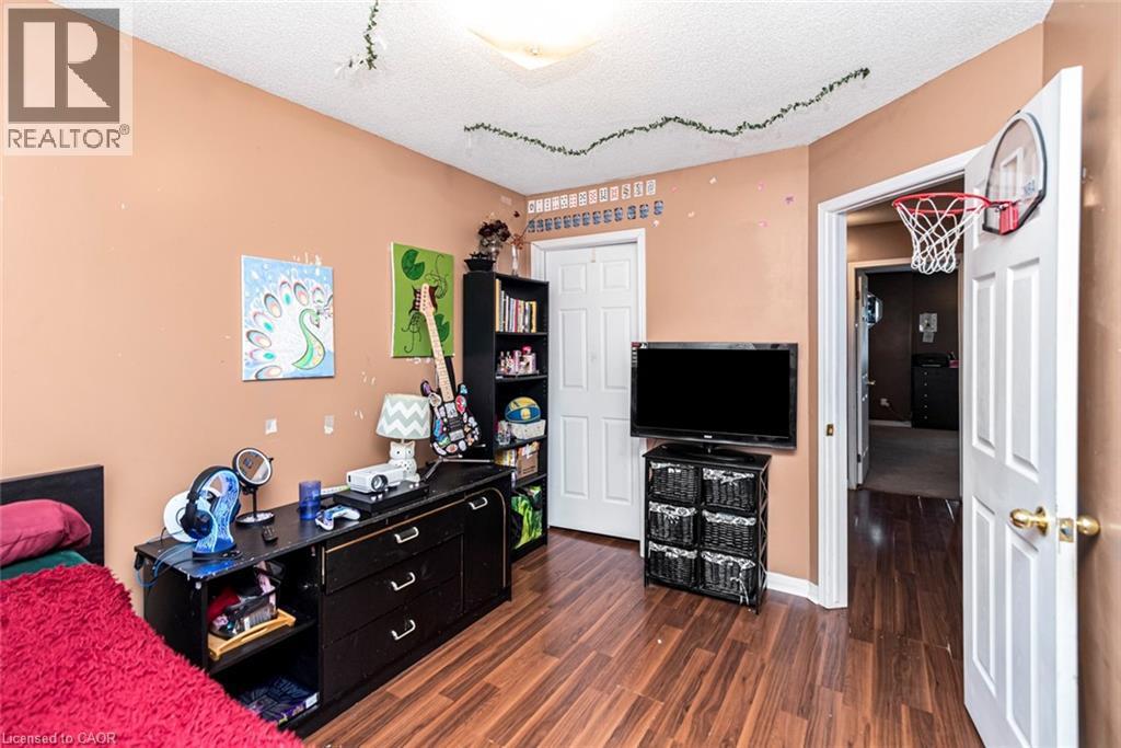 127 Terni Boulevard, Hamilton, ON