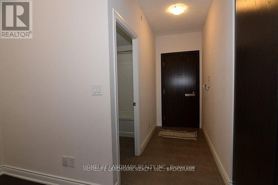 701 - 277 South Park Road, Markham, ON