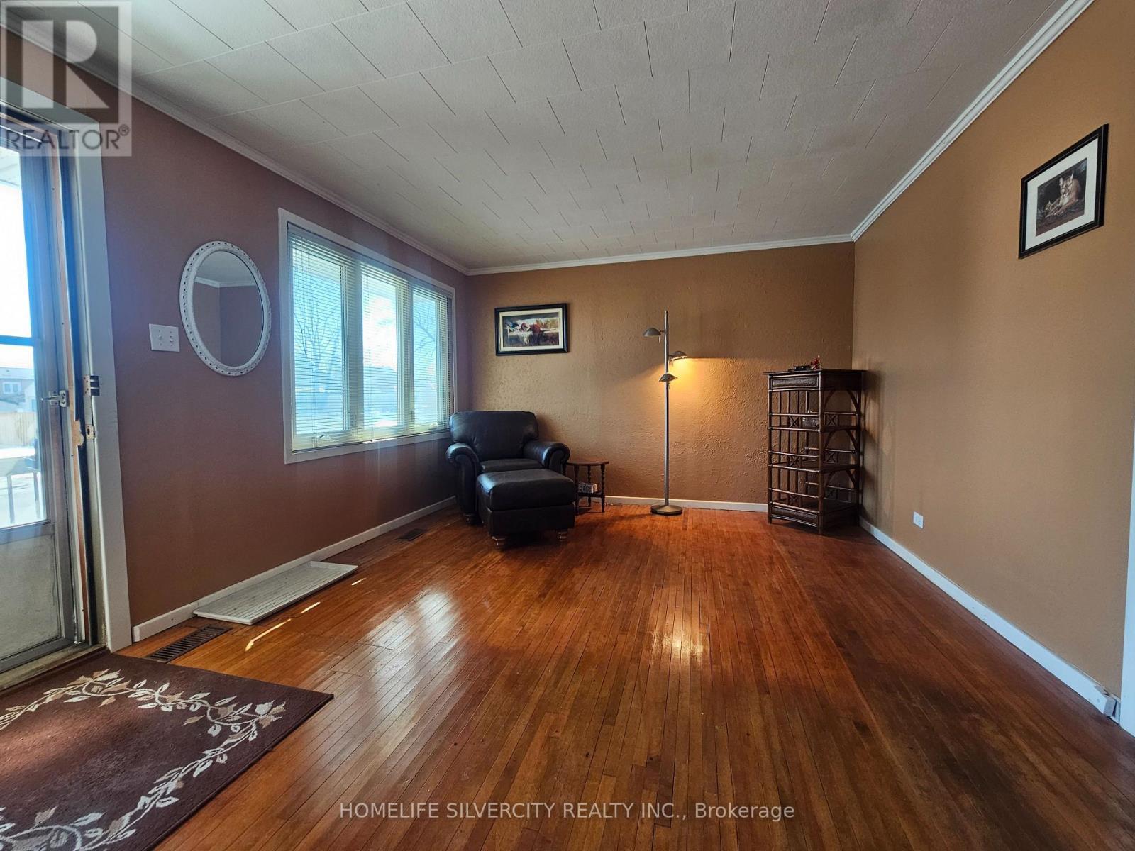 3067 Churchill Avenue, Mississauga, ON
