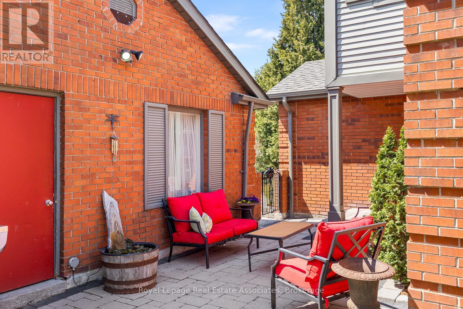 4107 Rolling Valley Drive, Mississauga, ON - Outdoor With Deck Patio Veranda With Exterior