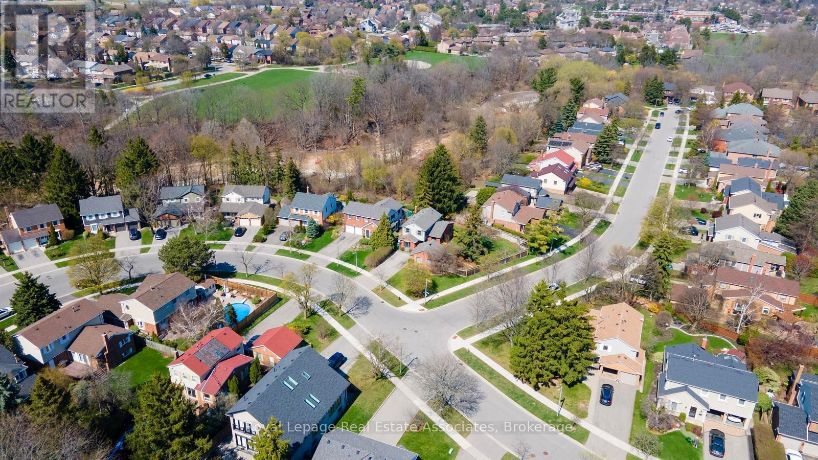 4107 Rolling Valley Drive, Mississauga, ON - Outdoor With View
