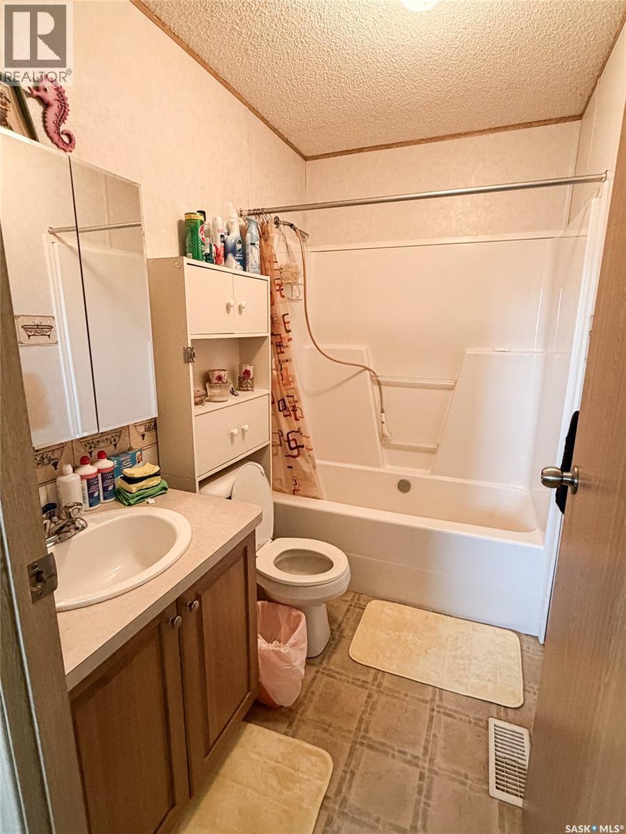 501 7Th Avenue E, Meadow Lake, SK