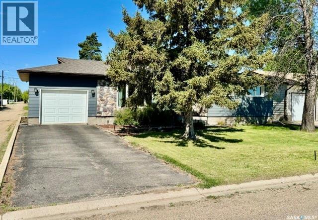 503 2Nd Street Ne, Watson, SK