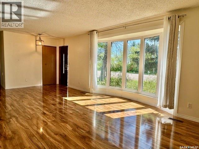 503 2Nd Street Ne, Watson, SK