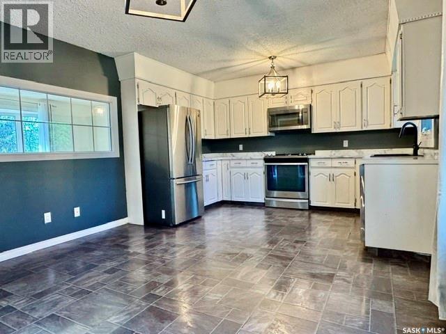 503 2Nd Street Ne, Watson, SK