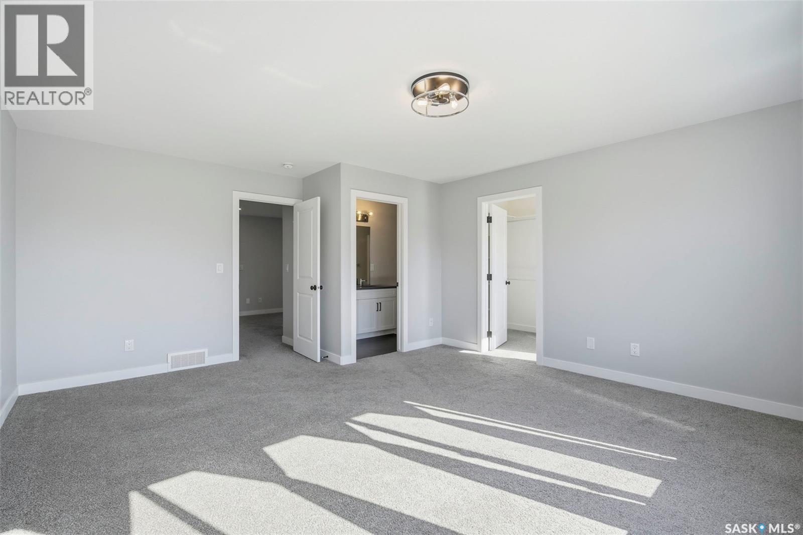 422 Keith Turn, Saskatoon, SK