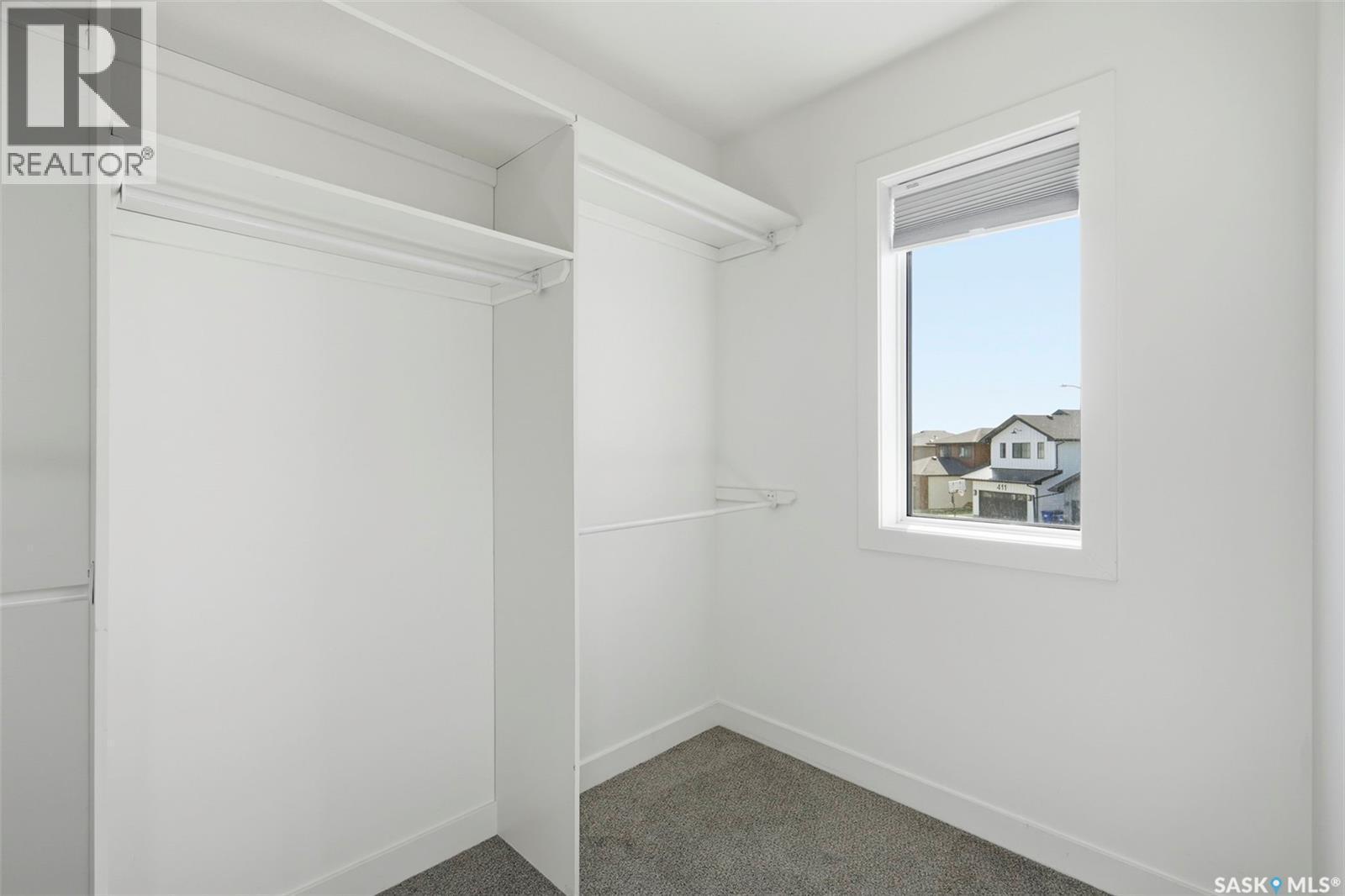 422 Keith Turn, Saskatoon, SK