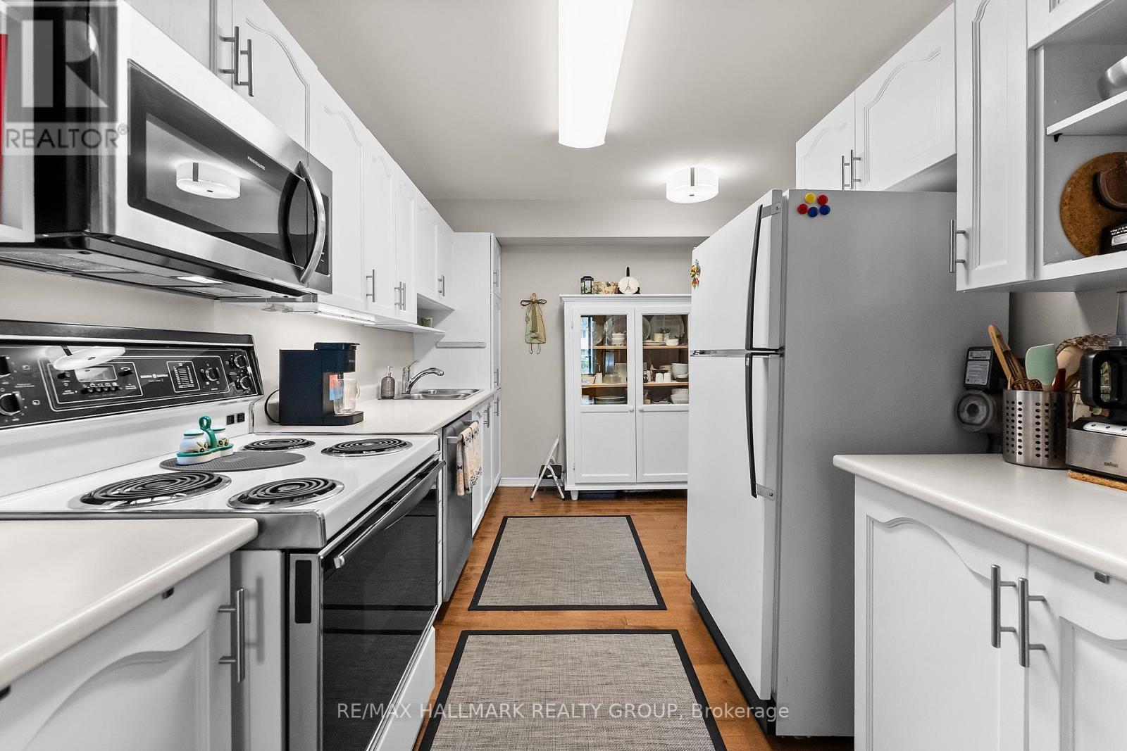 20 Royal Oak Court, Ottawa, ON
