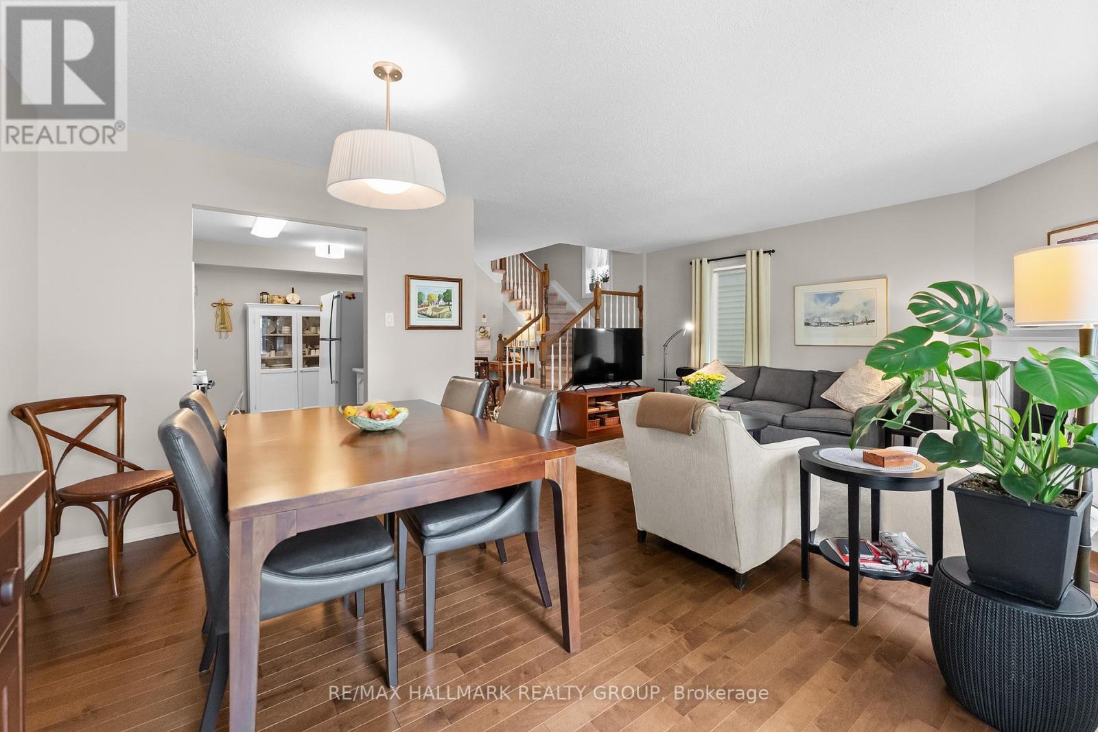 20 Royal Oak Court, Ottawa, ON