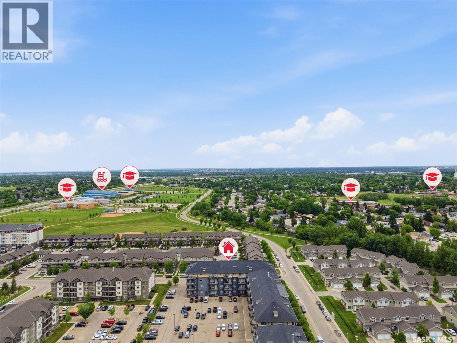 202 702 Hart Road, Saskatoon, SK