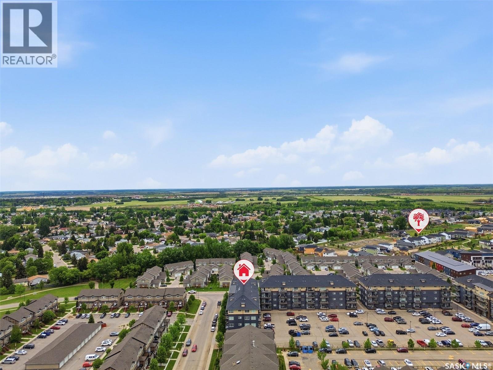 202 702 Hart Road, Saskatoon, SK
