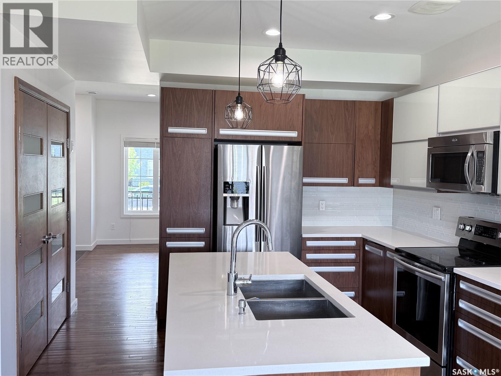 147 Tweed Lane, Saskatoon, SK