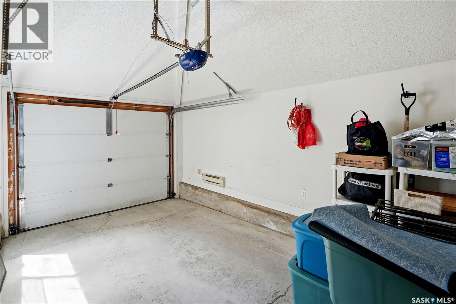 39 Laverendrye Way, Regina, SK