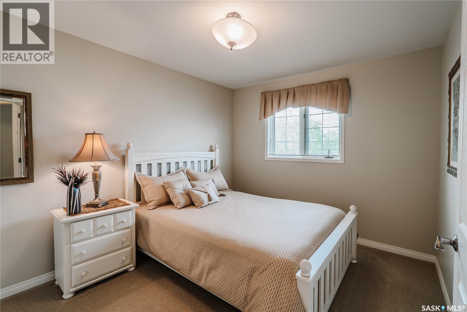510 Eastman Cove, Saskatoon, SK